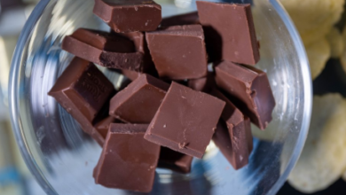 “Shocking Study Reveals: Junk Food Triggers Cravings Comparable to Alcohol and Cigarettes, Especially in Children and Women” “Shocking Study Reveals: Junk Food Triggers Cravings Comparable to Alcohol and Cigarettes, Especially in Children and Women”