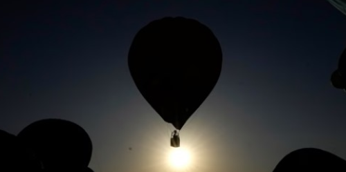 Fatal Hot Air Balloon Crash in Arizona Desert Claims Four Lives, Leaves One in Critical Condition Fatal Hot Air Balloon Crash in Arizona Desert Claims Four Lives, Leaves One in Critical Condition